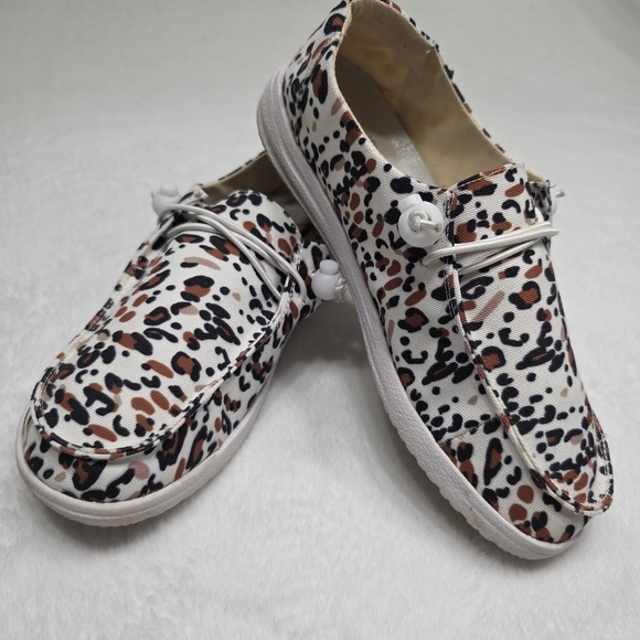 Corkys Shoes - Stylish Leopard Print Women's  Shoes